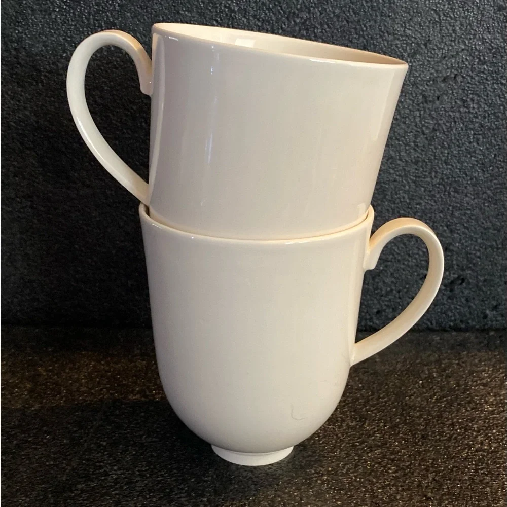 Crate & Barrel Made In England Royal Stanford For Handler 2 Coffee/Tea Cups Mugs
